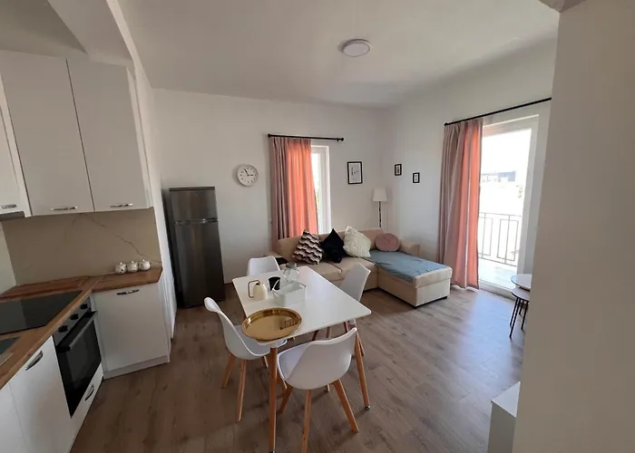 Apartment Golden Heart